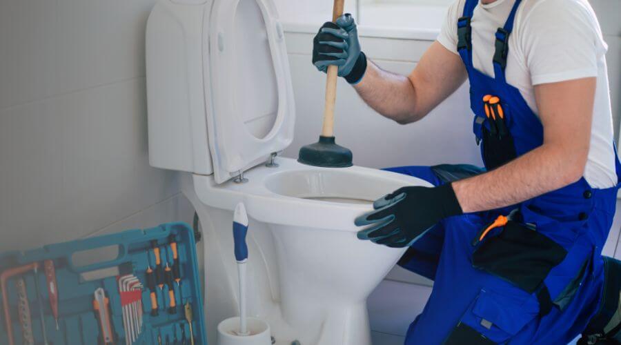 Professional septic pumping service in Penwell, TX